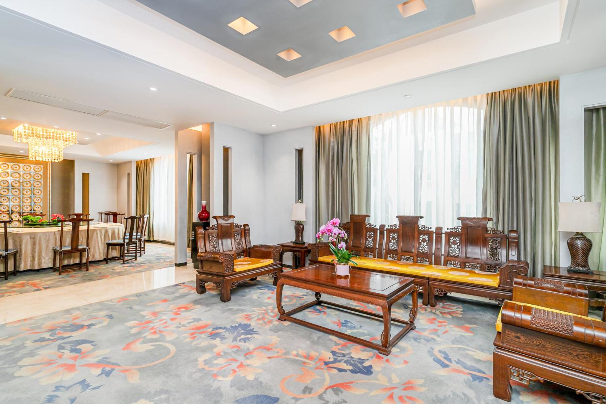 Guangdong Victory Hotel -Shamian Island Гуанджоу Екстериор снимка