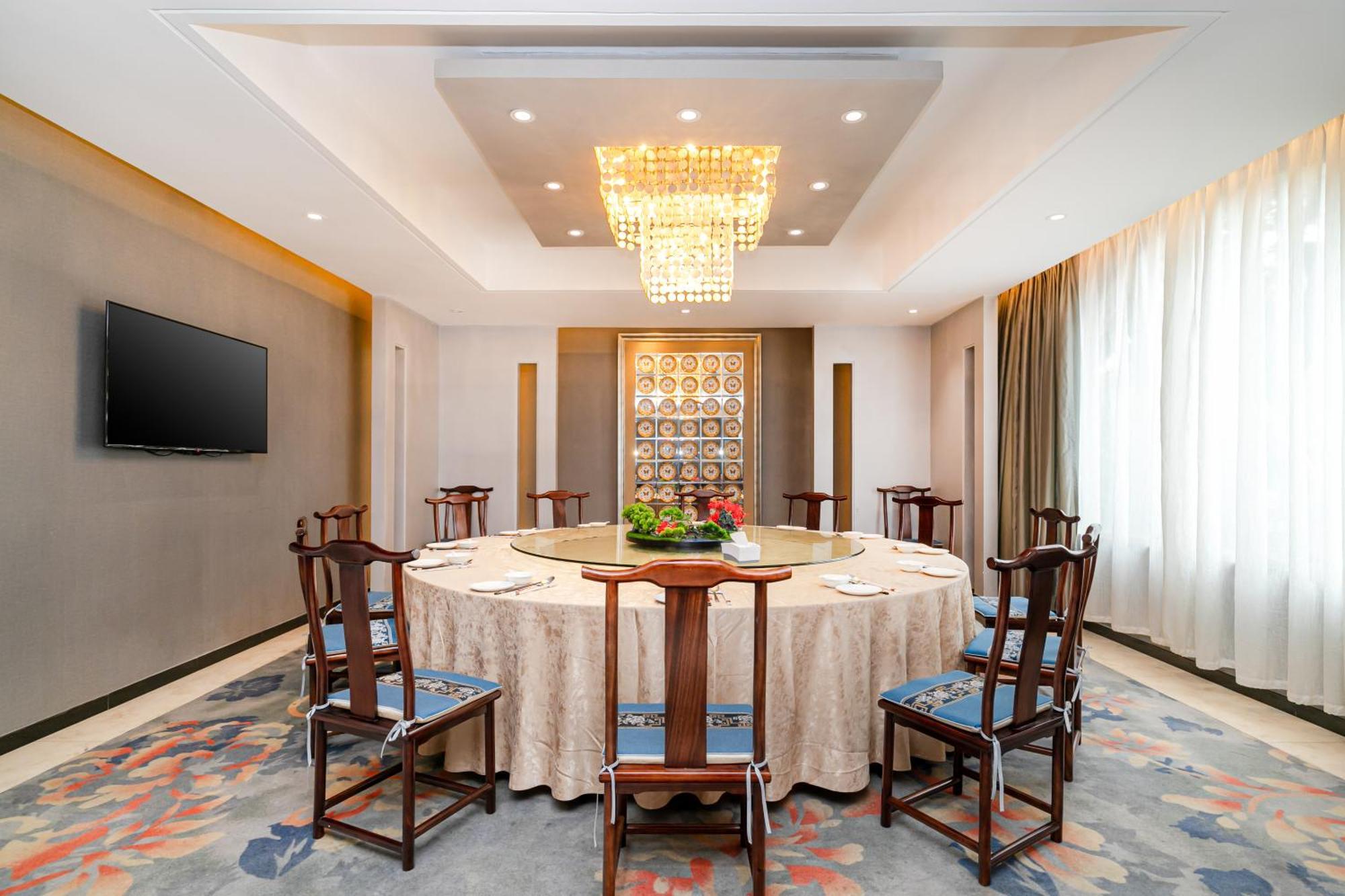 Guangdong Victory Hotel -Shamian Island Гуанджоу Екстериор снимка